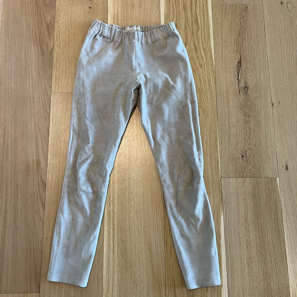 Michael Kors (made in Turkey) size 0 suede pants